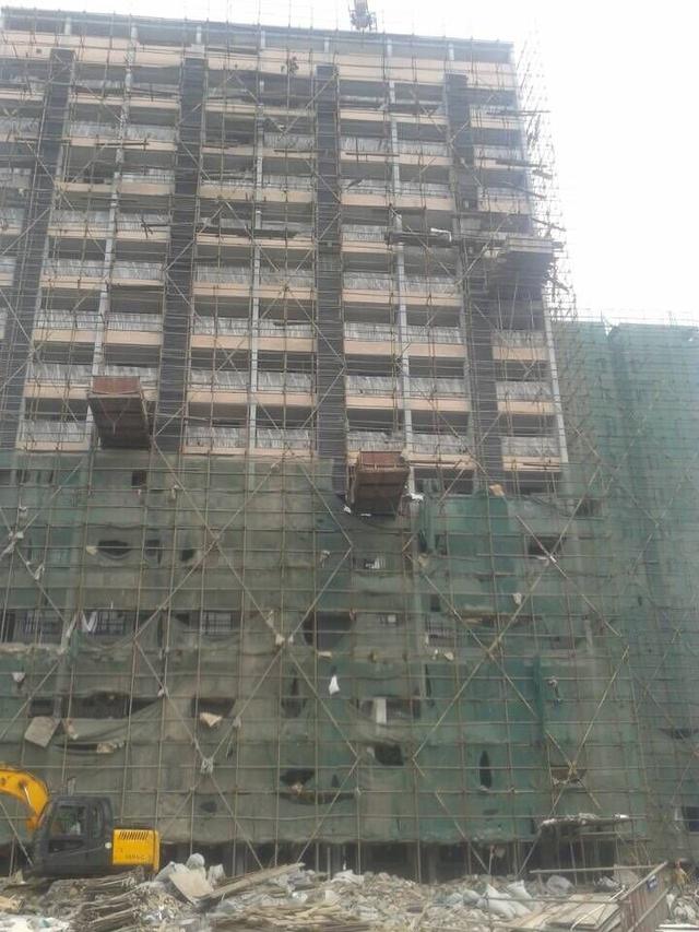 友情漆畢節(jié)火電廠20萬(wàn)外墻工程